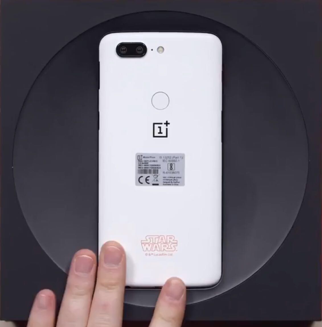 zol商城首页评测弹层