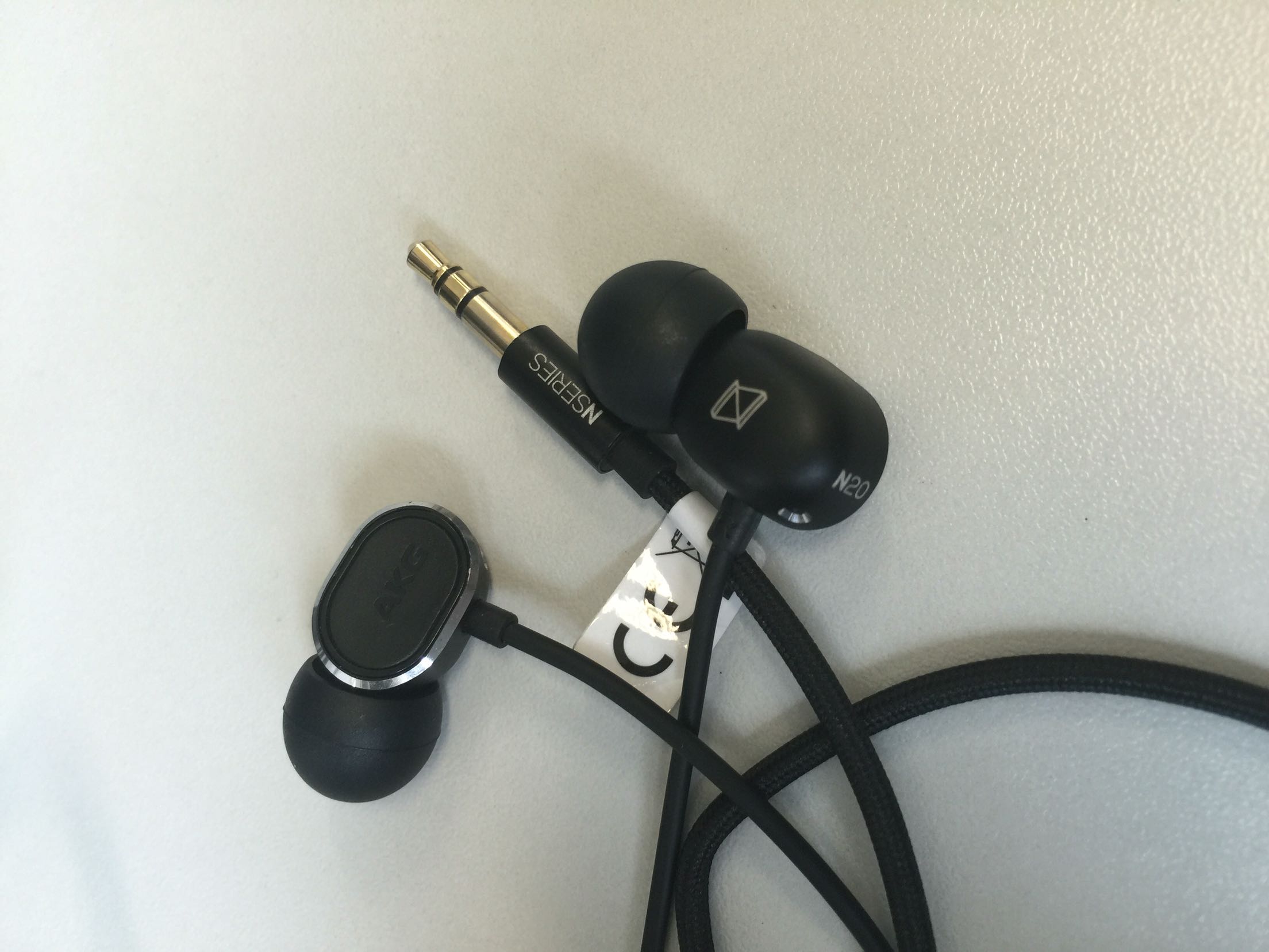 akg n20和sony ex 750_akg n20怎么样_akg n20和im70