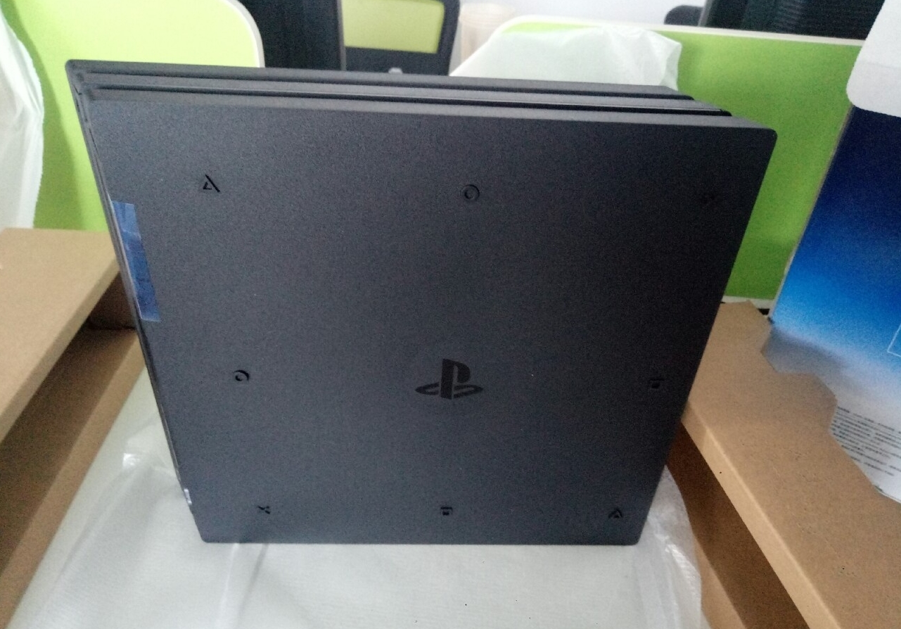 ChMkJ1k33a-ISzBRAAo__ziekUMAAc3zAHRGJYACkAX124.jpg
